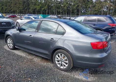 2011 Volkswagen Jetta 2.5L Se from USA, damaged, VIN 3VWDZ7AJXBM356668